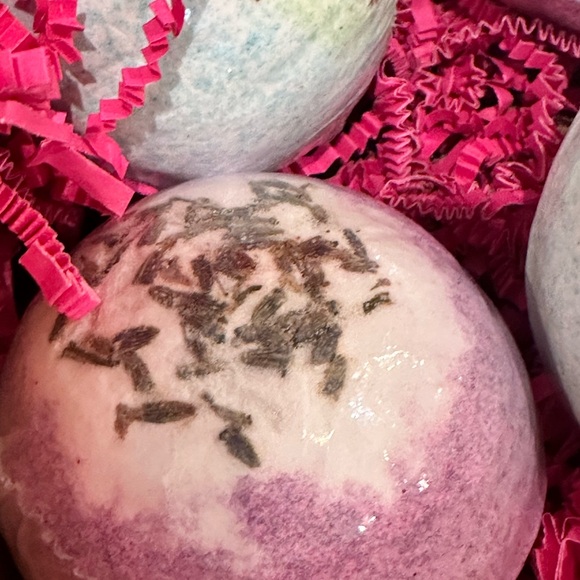 Bath bombs set— gift set bath bombs - Picture 2 of 5